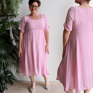 Womens below the knee summer dress is fully lined with side seam pockets. Chic + classic a-line shaping ,made with a lightly textured 65%-35% cotton/poly blend. Sizes 8/10 to 18/20.