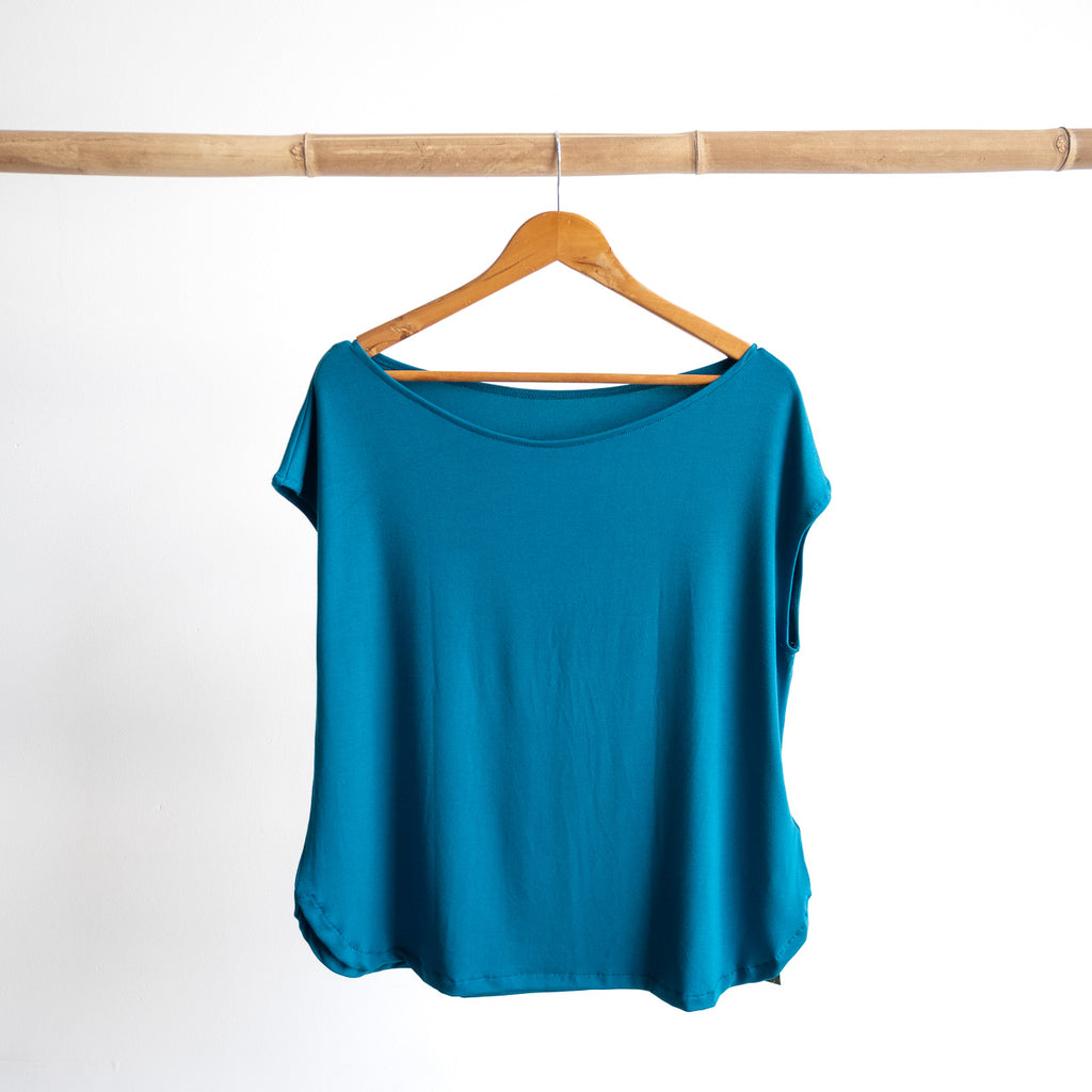 Curve Hem T-Shirt by KOBOMO Bamboo