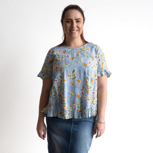 Chic Ruffle Hem Blouse - Sur Mer - 92190