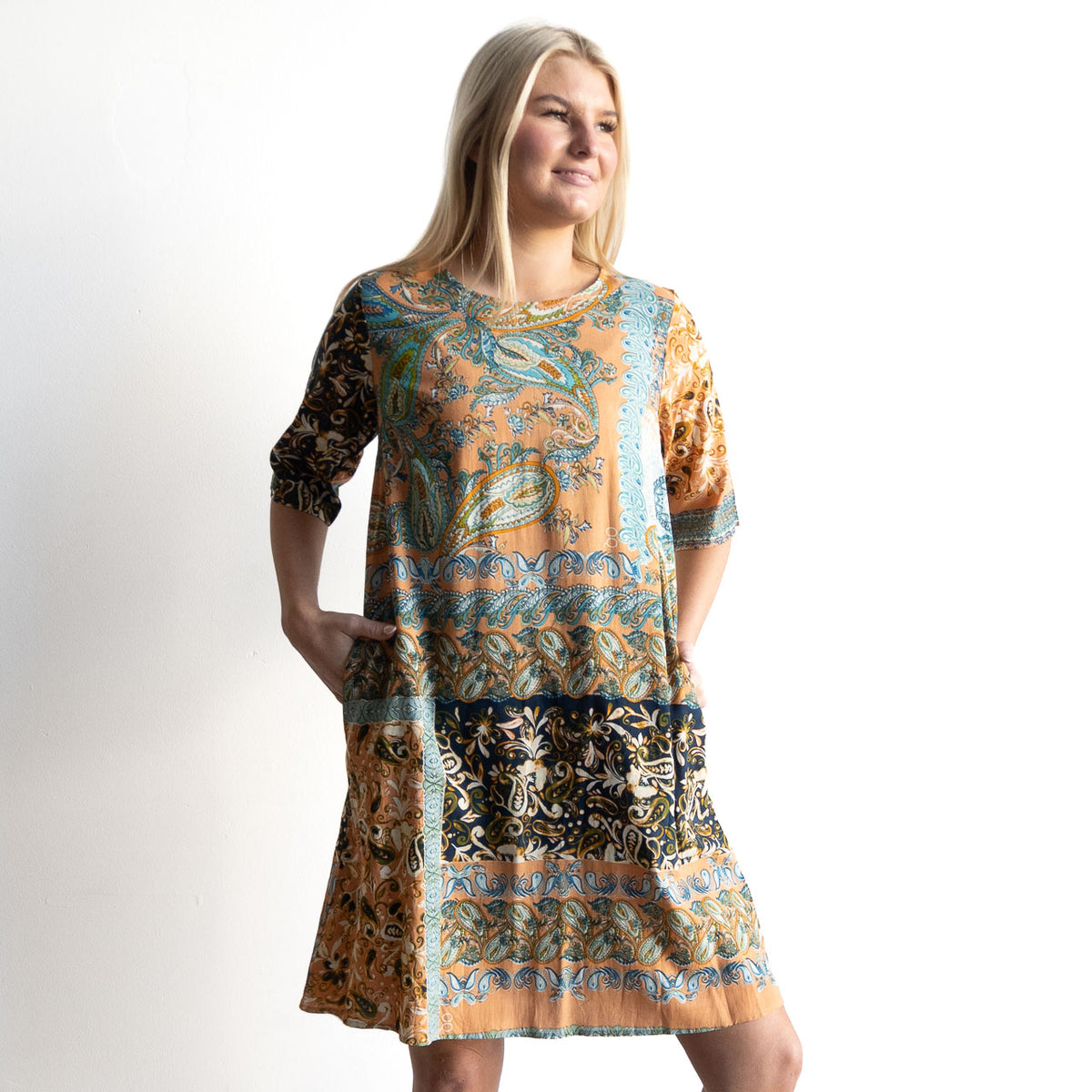 Contemporary Shift Dress - Marseille - 91312