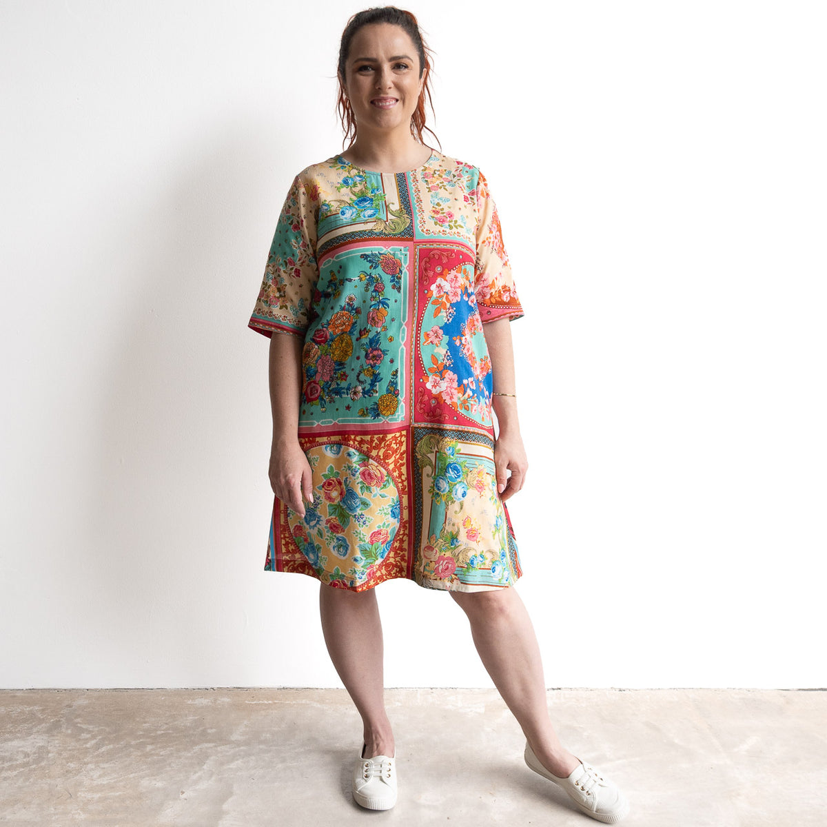 Contemporary Shift Dress - Foulard Fleurs - 61058