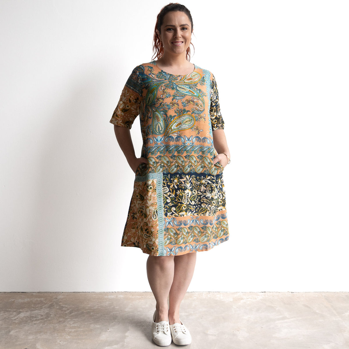 Contemporary Shift Dress - Marseille - 91312