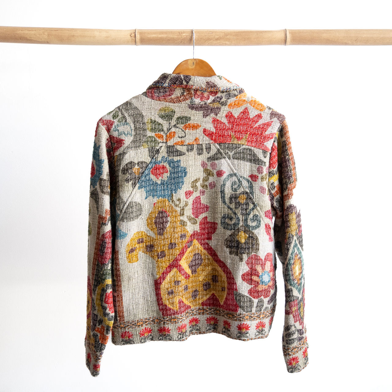 Cropped Gallery Jacket by Escape - Chateau Eza - 32502
