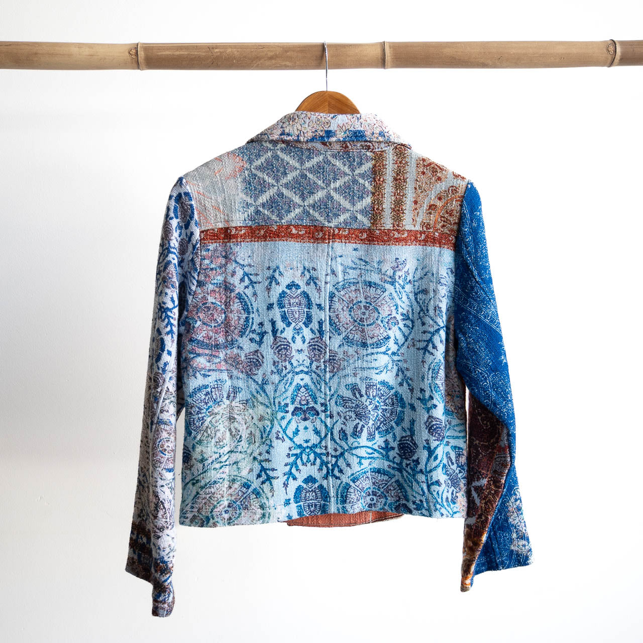 Cropped Gallery Jacket by Orientique - Sanganeer - 62813