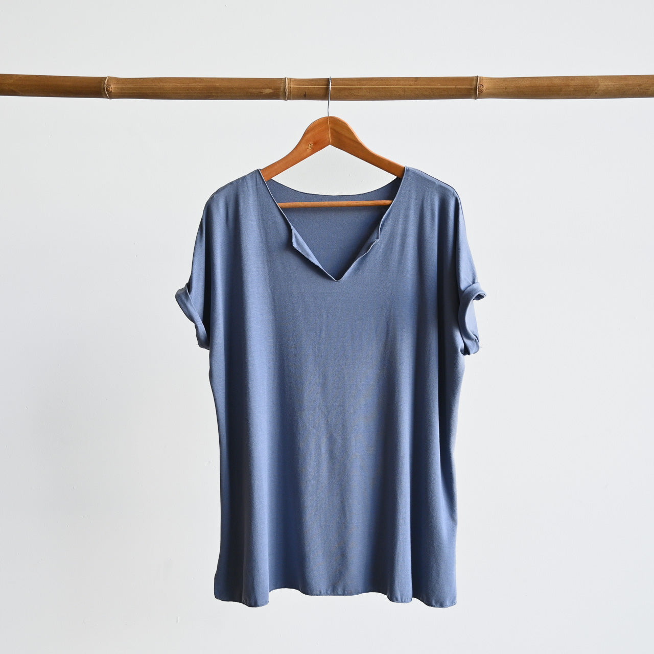 In The Moment Top - PigeonBlueXXL-1820 KOBOMO