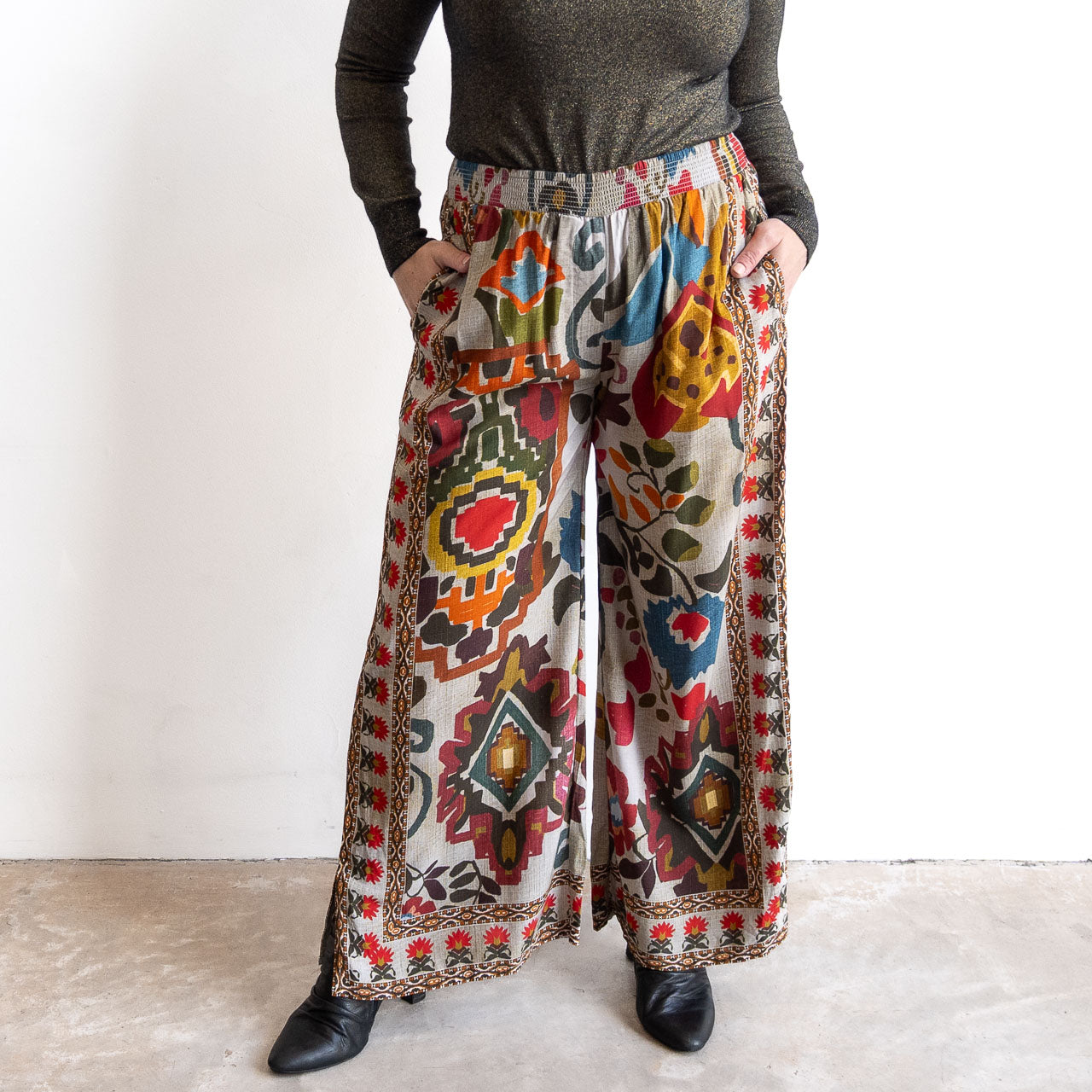Lounge Pant by Escape - Chateau Eza - 3653