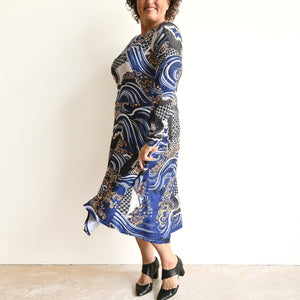 Masterpiece Midi Dress in Stretch Jersey - Koi Spirit