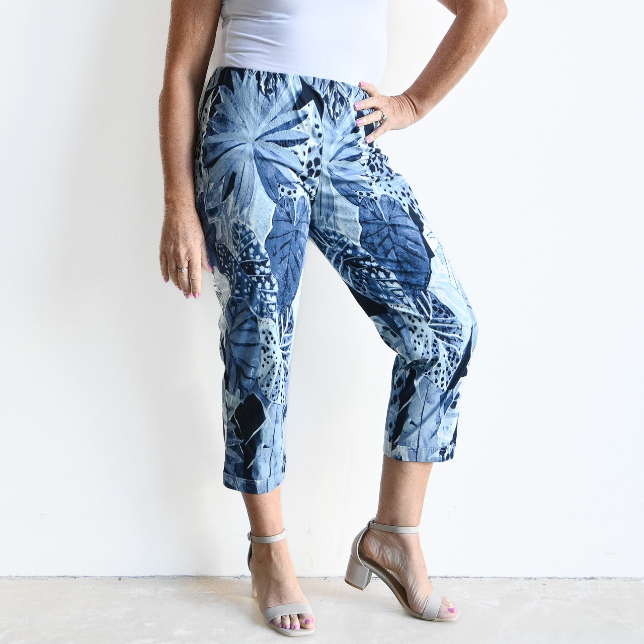 ESPRIT - Capri trousers at our Online Shop