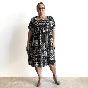 Picnic Perfect Smock Dress - Mono Patch Black