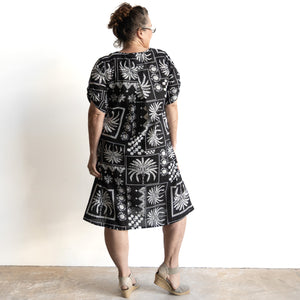 Picnic Perfect Smock Dress - Mono Patch Black