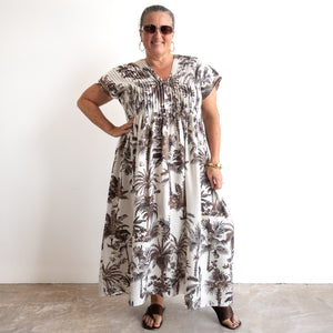 Pleat Shaped Midi Dress  - Borneo