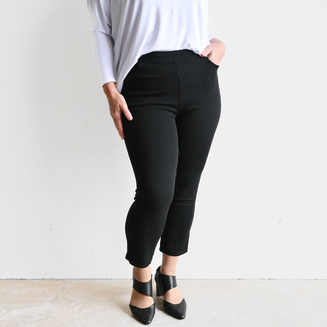 Pull-On Stretch Pant -  KOBOMO
