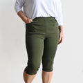 Pull-On Stretch Pant - Short