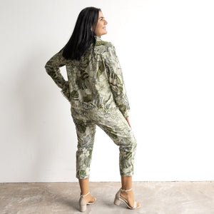 Orientique Stretch Capri Pant - Lima Olive - 2688