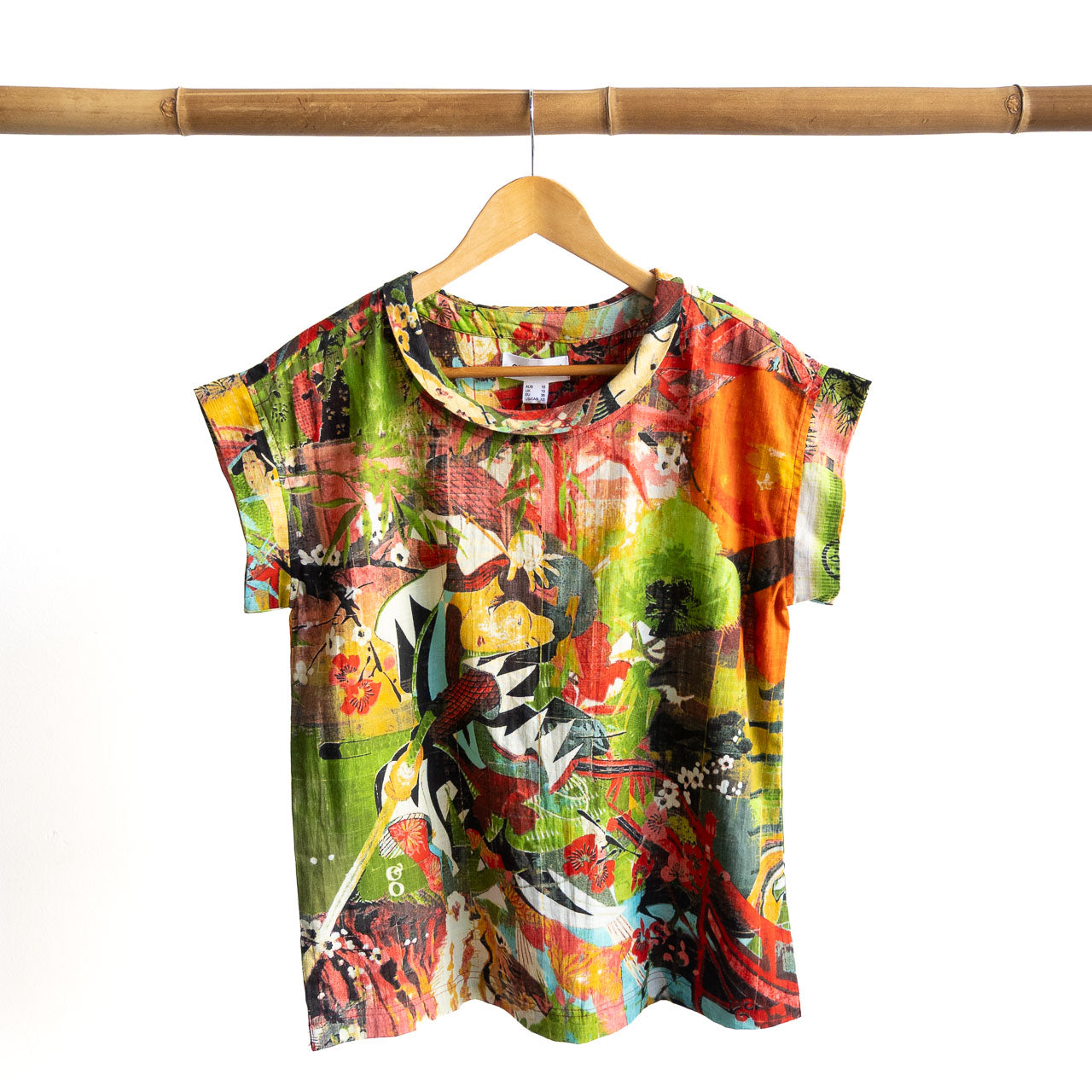 Soft Fold Neckline Top - Jardin Exotique - 1360