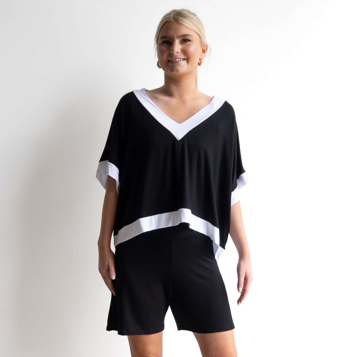 The Vee Tee by KOBOMO Bamboo - Two Tone