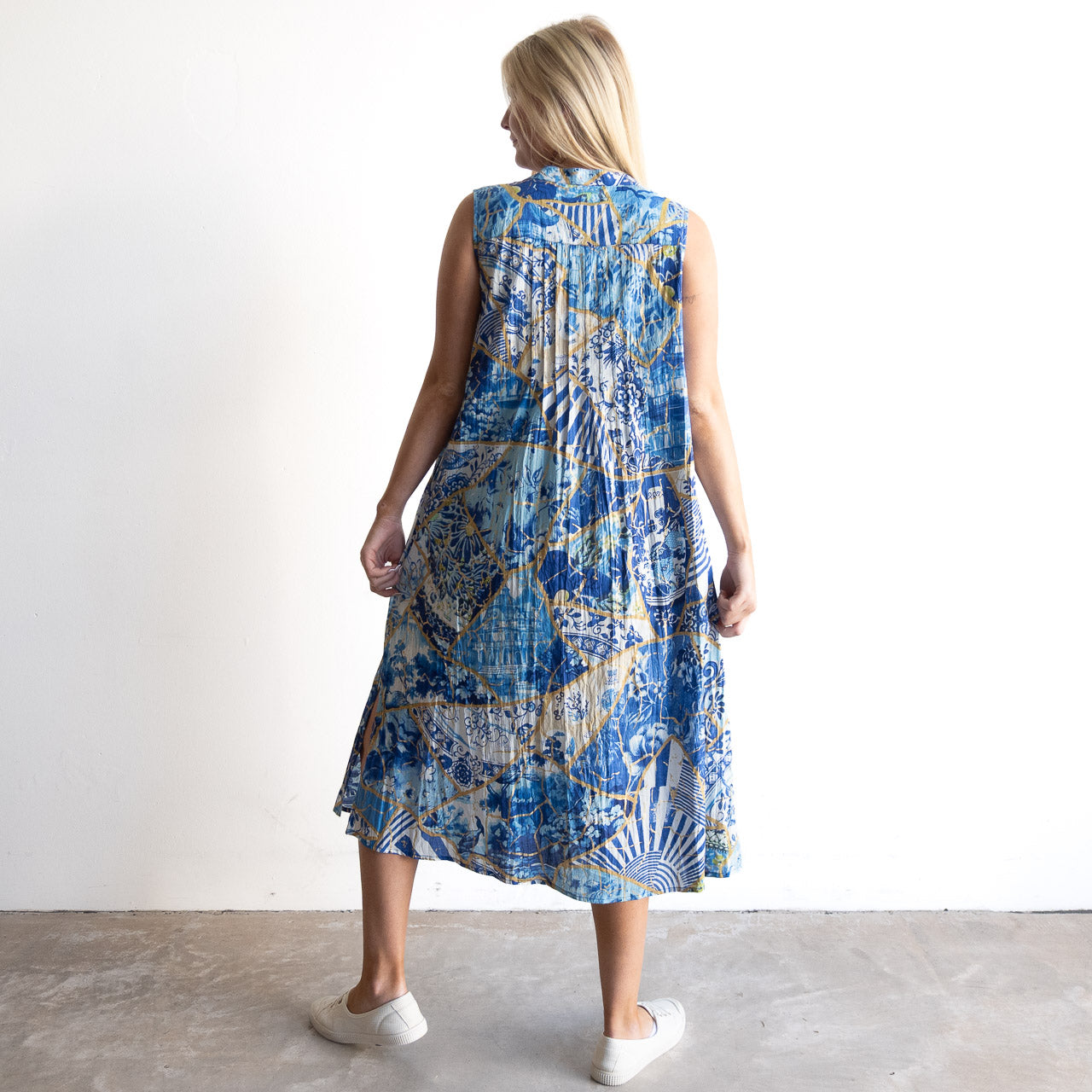 Twist It Pleated Maxi Dress - 50 Years Oriental - 30260