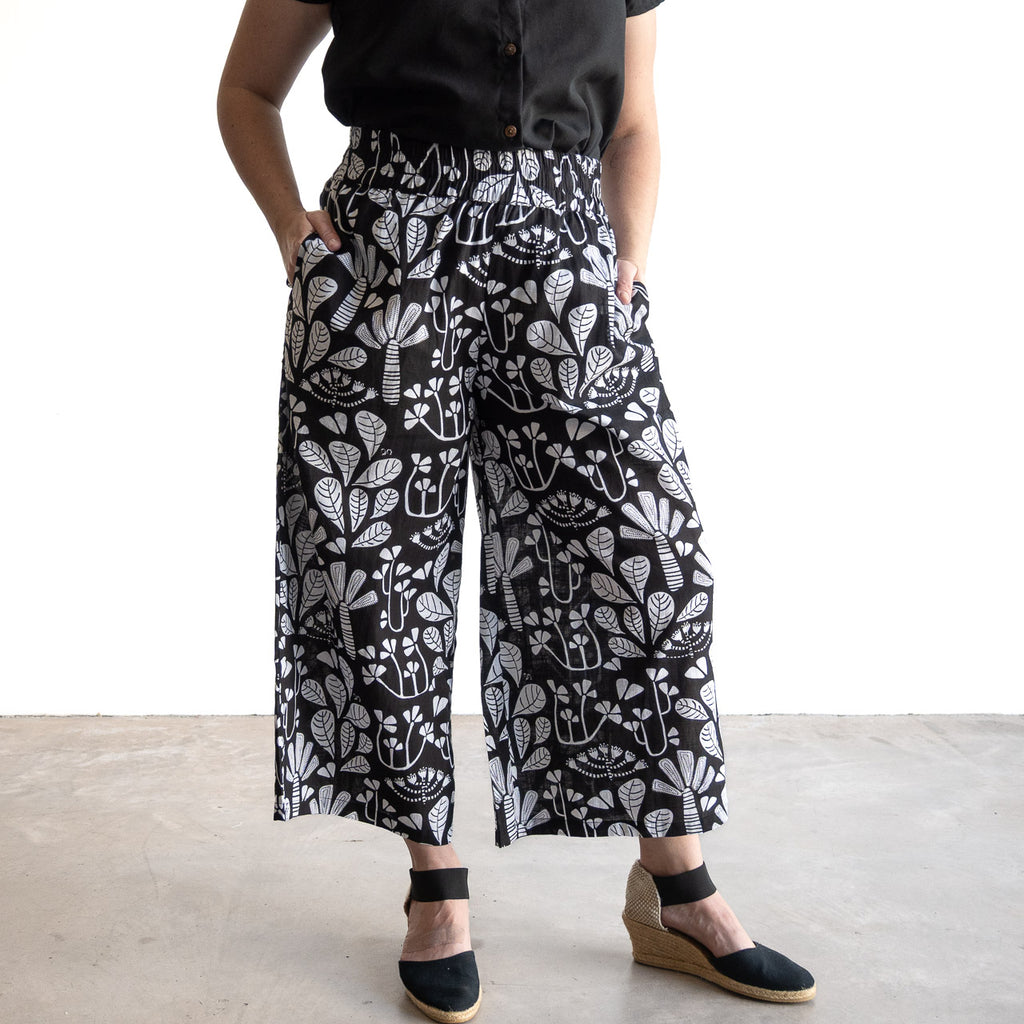 Wide-leg Summer Pant by Orientique Australia - Ayangue - 8647