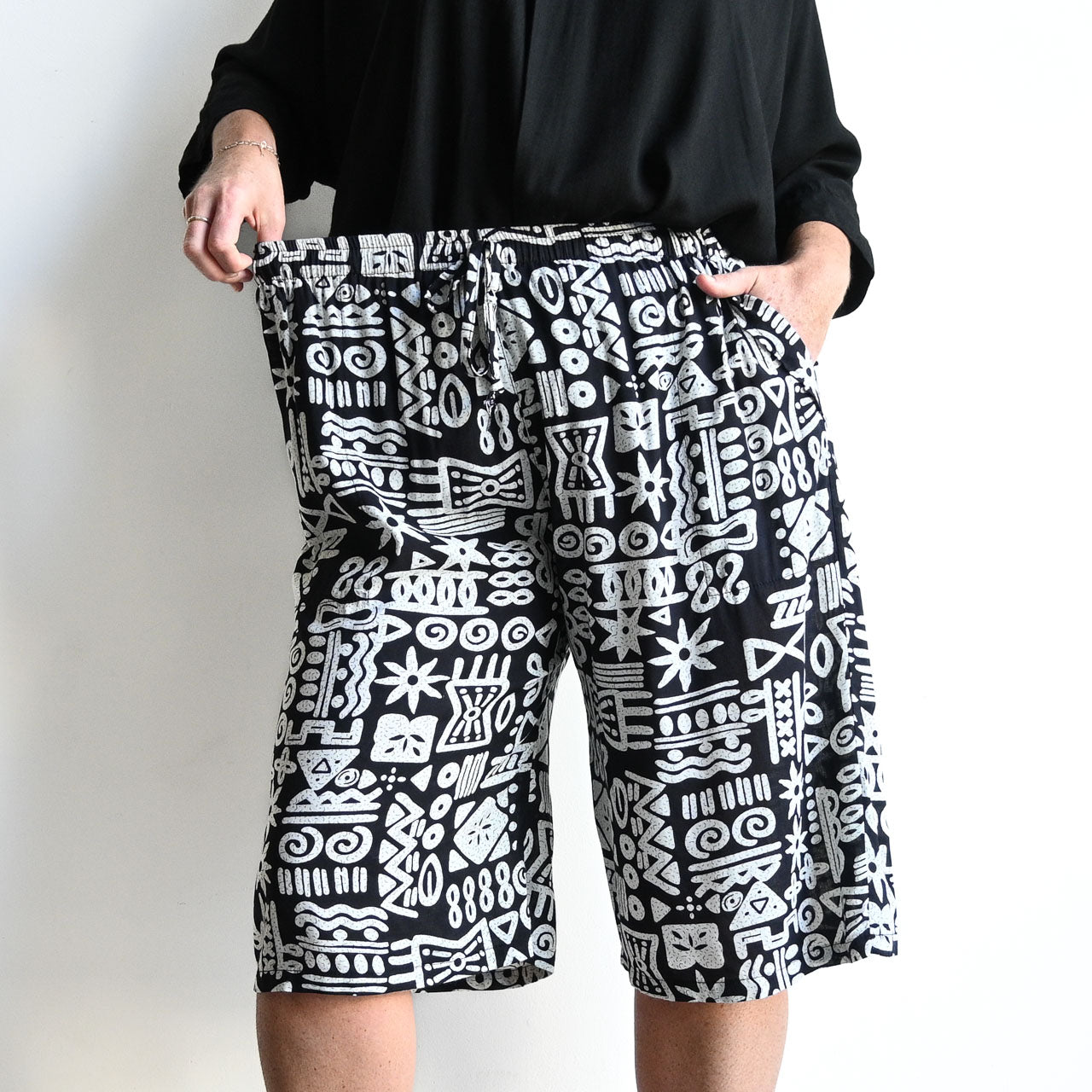 Zen Drawstring Shorts - Below-the-knee - Tribal