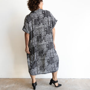 Zen Kaftan Midi Dress - Geometric