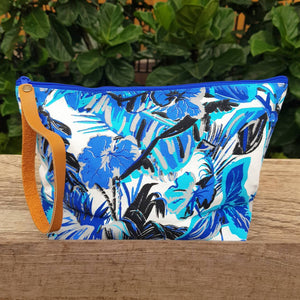 Anything Goes Clutch Bag zippered purse great for cosmetics, with a washable lining. Rainforest.