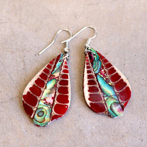 By The Sea Shore Earrings / Mother Of Pearl Shell / Red Fan.