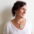 By The Sea Shore Earrings / Mother Of Pearl Shell / Shell - Lighter. 