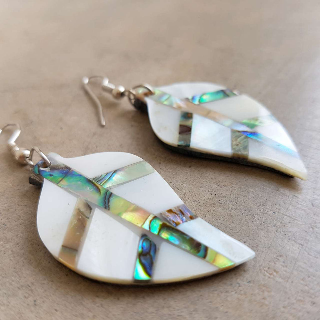 By The Sea Shore Earrings / Mother Of Pearl Shell / Leaf. 