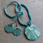 By The Sea Shore Pendant Necklace made with mother-of-pearl and glass beads in turquoise 
