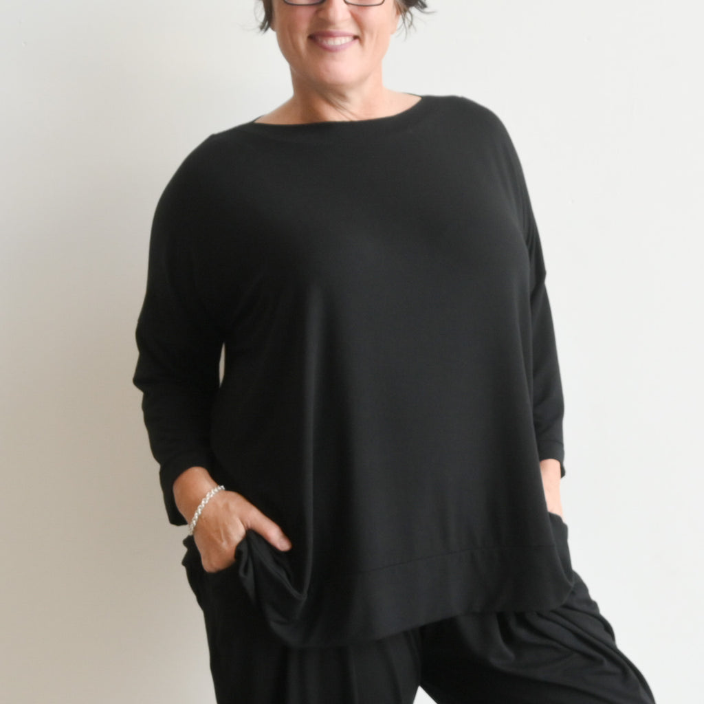 Just Wow Boat Neck Top in Bamboo by KOBOMO - BlackXXL-Size18to22 KOBOMO