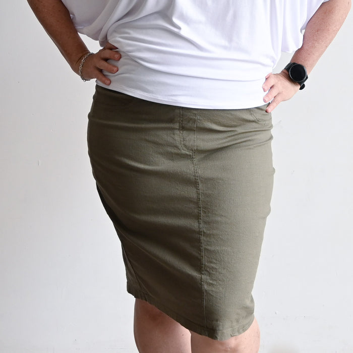 Pencil Skirt in Stretch Linen