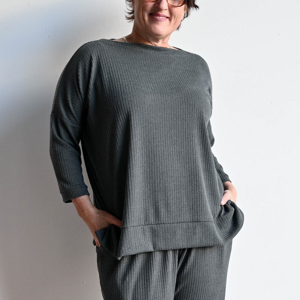 Ribbed Knit Sweater Top - CharcoalGreyXLXXL-Size18to22 KOBOMO