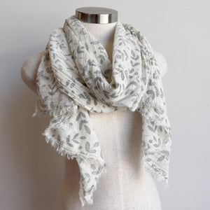 Walk In The Park Scarf - Natural cotton handmade neck accessory for Winter and Summer. Silver / Natural.