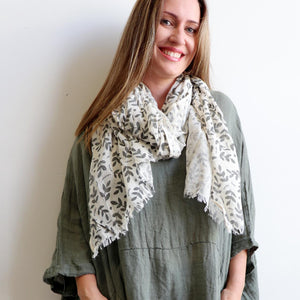Walk In The Park Scarf - Natural cotton handmade neck accessory for Winter and Summer. Laura.